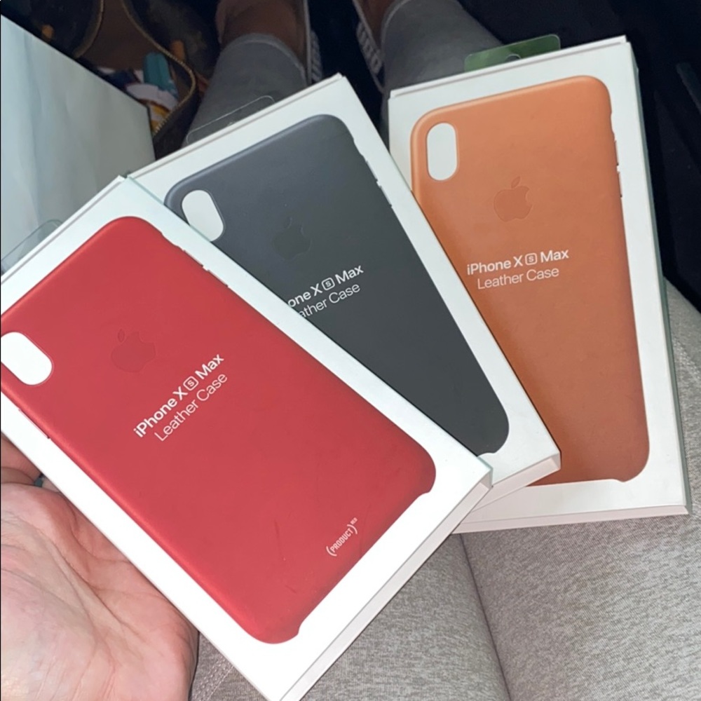 Apple XS max 3 LEATHER CASE BUNDLE